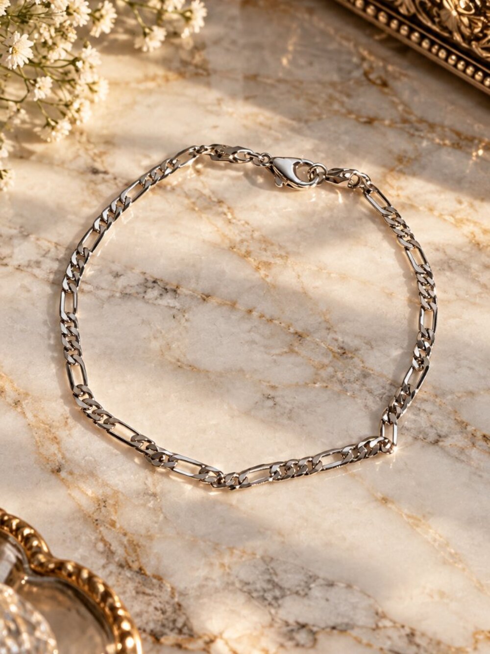 Sterling Silver 925 Figaro Chain Bracelet – 8" – Unisex
